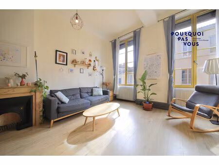 t3bis canut haut des pentes avec ascenseur