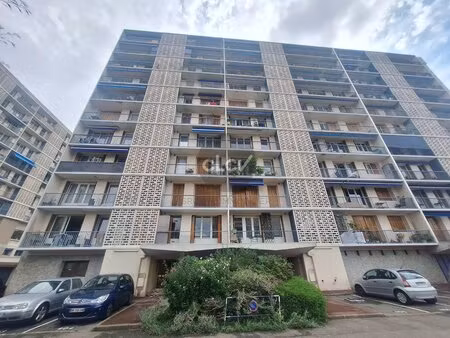 vente t3 - métro cusset