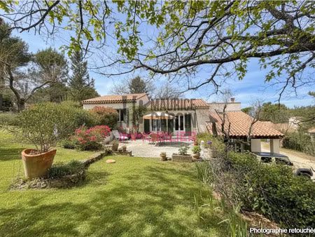 vente maison 7 pièces 153.3 m² à carpentras (84200)  480 000 €