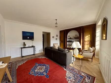 vente appartement 8 pièces 82 m² figeac (46100)