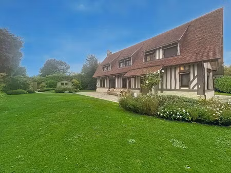 vente maison 8 pièces 235 m² tourgéville (14800)