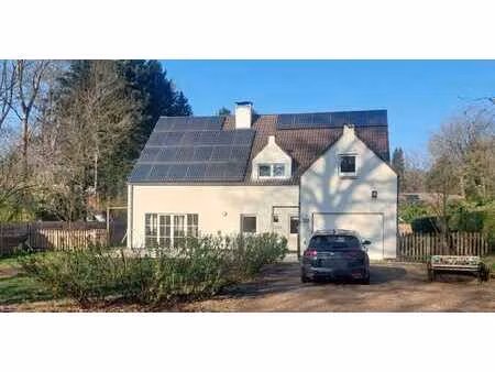 ? rixensart – jolie villa lumineuse avec jardin ensoleillé