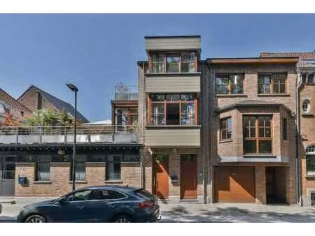 centre : maison type triplex - 2ch avec terrasse