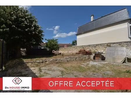 rare terrain 220m2 constructible  viabilisé et sans vis-à-vis