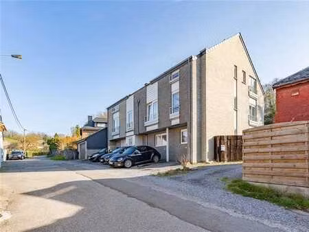 appartement 2ème étage proche du centre-ville de rochefort