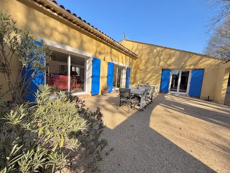 vente maison 4 pièces 224 m² à apt (84400)  629 000 €