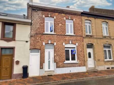 maison 3 chambres avec grand potentiel et jardin