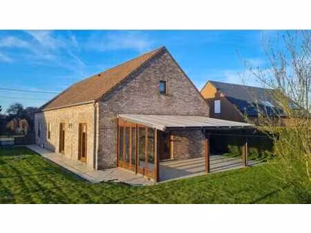 belle maison de plain-pied