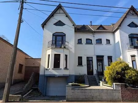 maison coup de coeur à rénover - situation idéale !