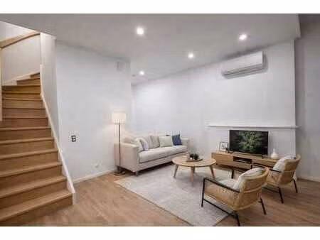 appartement 2ch rénové dans le centre-ville