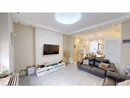 maison familiale 4 chambres avec jardin et terrasse