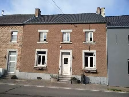 agréable maison à meeffe