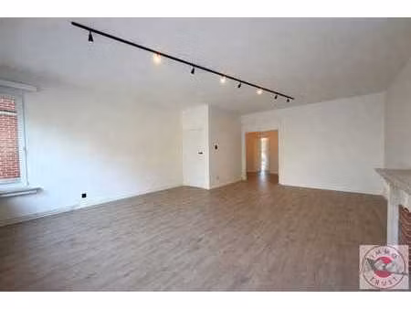 pétillon / superbe appartement de 95m²  2 chambres  garage