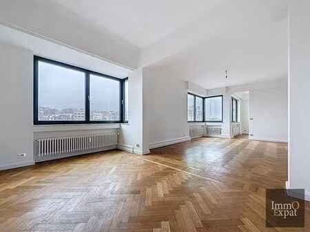 avenue de l'hippodrome - appartement 2 chambres + bureau