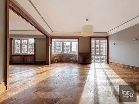 avenue de broqueville - appartement 2 chambres + bureau