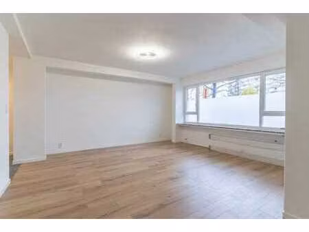 magnifique studio entierement renove