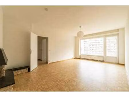 lumineux app. 2ch + terrasse - peb: b