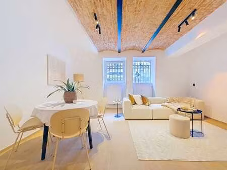 superbe duplex 1ch entièrement rénové