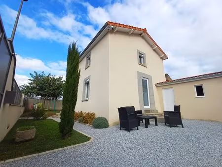 maison saint beauzire 3 pièce(s) 90 m2