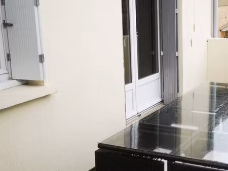 maison centre d'objat avec un rapport locatif sur l'ensemble de la propriété
