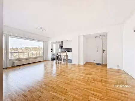 appartement de 70m² avec 2 chambres + terrasse & cave