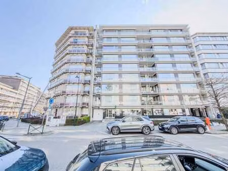 appartement 2 chambres + terrasse avant