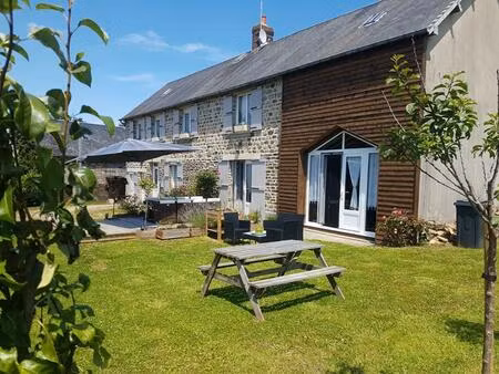 belle ferme entièrement rénovée