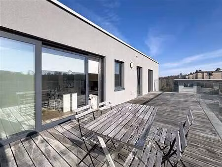exceptionnel penthouse avec 110m2 terrasses