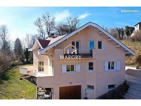 propriété 6 pièces 200 m²