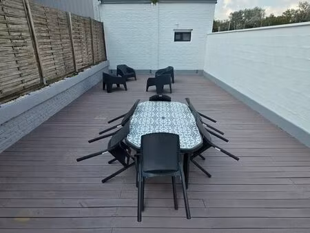 magnifique chambre avec sdb privative  équipements de prestige et immense terrasse à lille