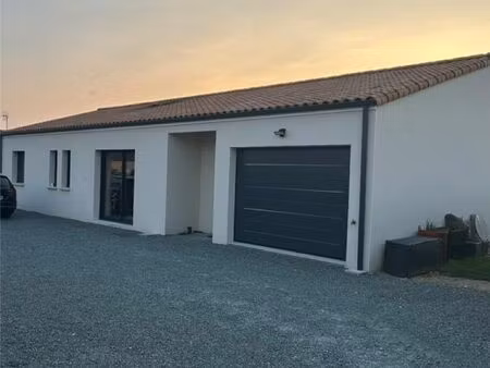 ⭐️ villa récente 4 chambres 124 m² – suite parentale – garage – calme – niort
