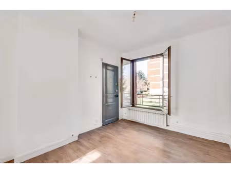 vente appartement 2 pièces 29 m² à l'ile-saint-denis (93450)  110 000 €