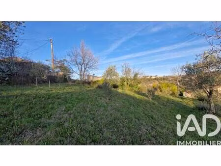 terrain constructible viabilisé à vendre