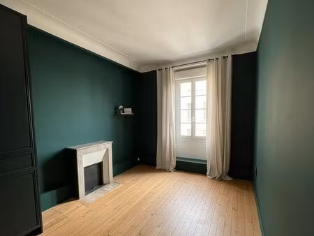 charmant t3 45m2 centre-ville