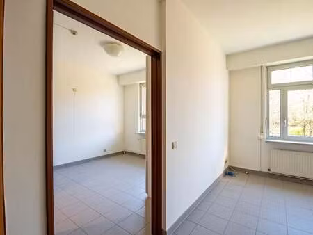 appartement à louer à antwerpen € 1.099 (lmfq8) - walls vastgoedmakelaars - linkeroever & 
