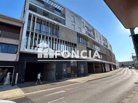 local commercial à louer