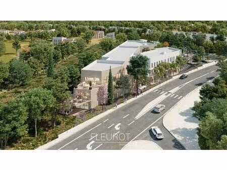 local commercial à louer