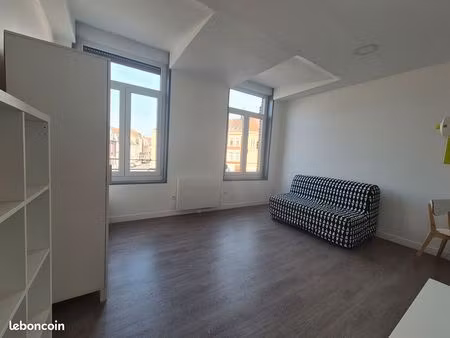 studio 1 pièce 21 m²