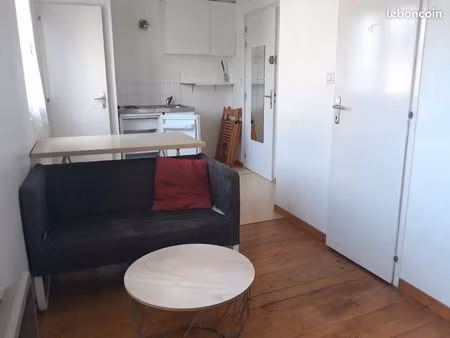 studio 1 pièce 19 m²