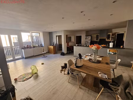 vente appartement 4 pièces 136 m² à saint claude (39200)  135 000 €