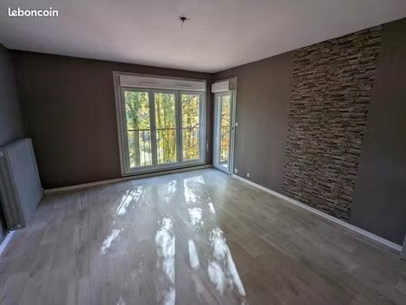 appartement 4 pièces 76 m²