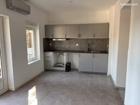 f4 entièrement refait