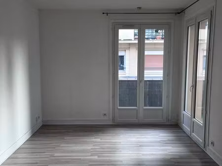 superbe t2 45m² avec terrasse - plein sud - rouen saint-marc / quais de seine