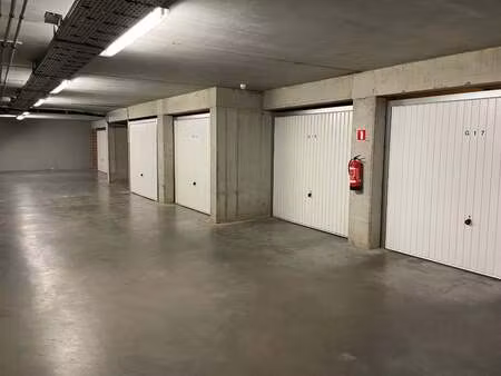 garage à louer à roeselare € 80 (l53yw) - stragimo | zimmo