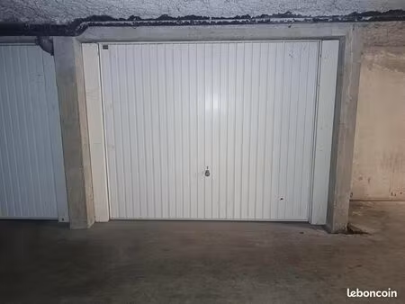 garage/box 14 m² auzeville tolosane