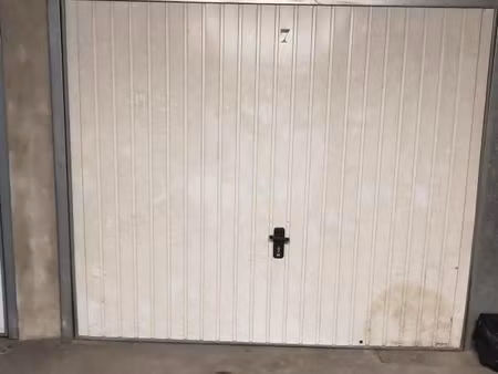 garage/box 14 m² besancon