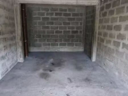 garage/box 15 m² bordeaux