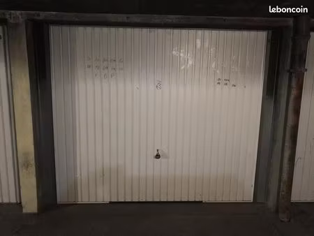 garage/box 13 m² saint jean de maurienne