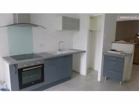 3 pièces · 74 m²3 pièces  74 m² · romans-sur-isère 26100 · quartier gambetta - marques ave