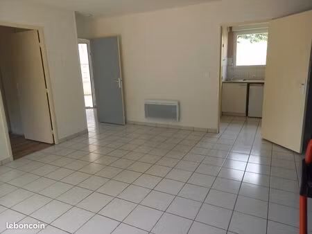 t2 avec jardin saint loubes